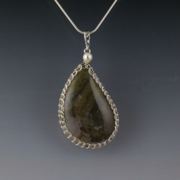 Green Moss Agate Pendant Necklace Sterling Silver Viking Knit Wire Wrapped Green Moss Agate Pendant Necklace Sterling Silver Viking Knit Wire Wrapped